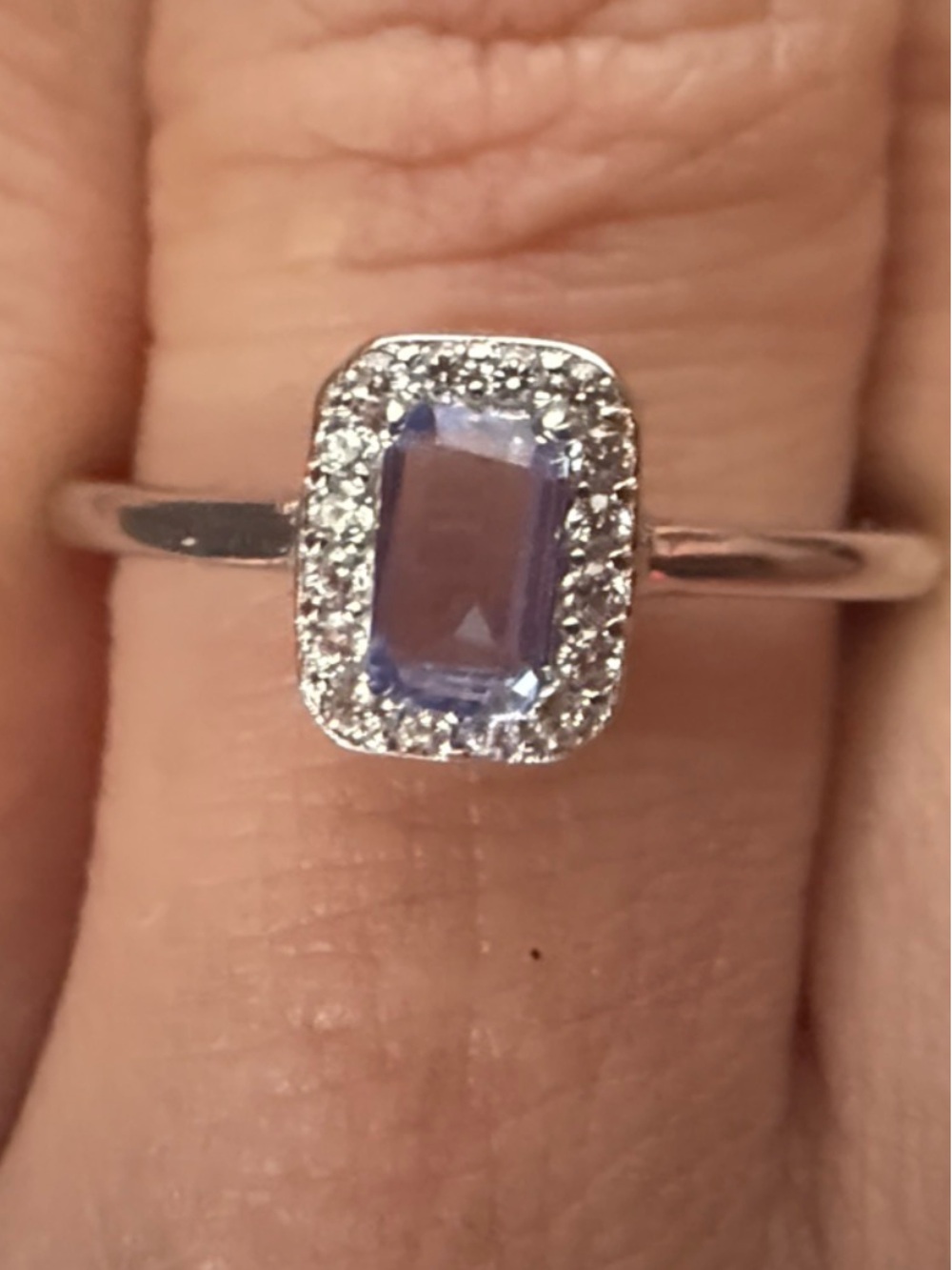 Elegant 925 Silver Ring with Natural Tanzanite Stone and CZ Halo Accents Sz7